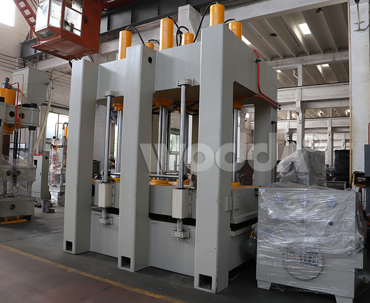 400噸龍門(框式)液壓機 400噸龍門(框式)液壓機