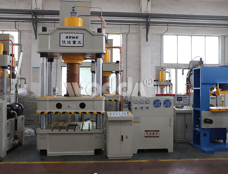 三梁四柱單杠液壓機