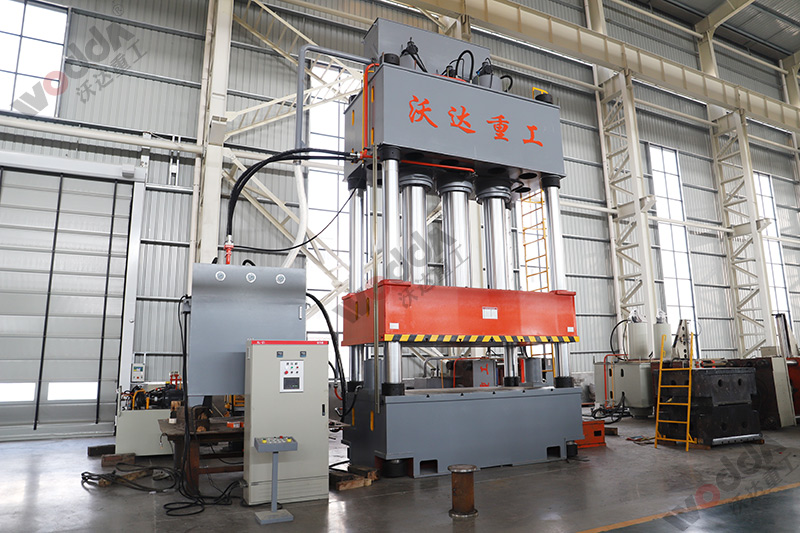 三梁四柱液壓機（1000噸1500噸2000噸）