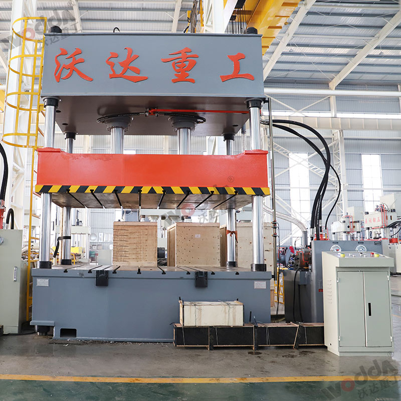 200噸汽車門飾液壓機 200噸汽車門飾液壓機