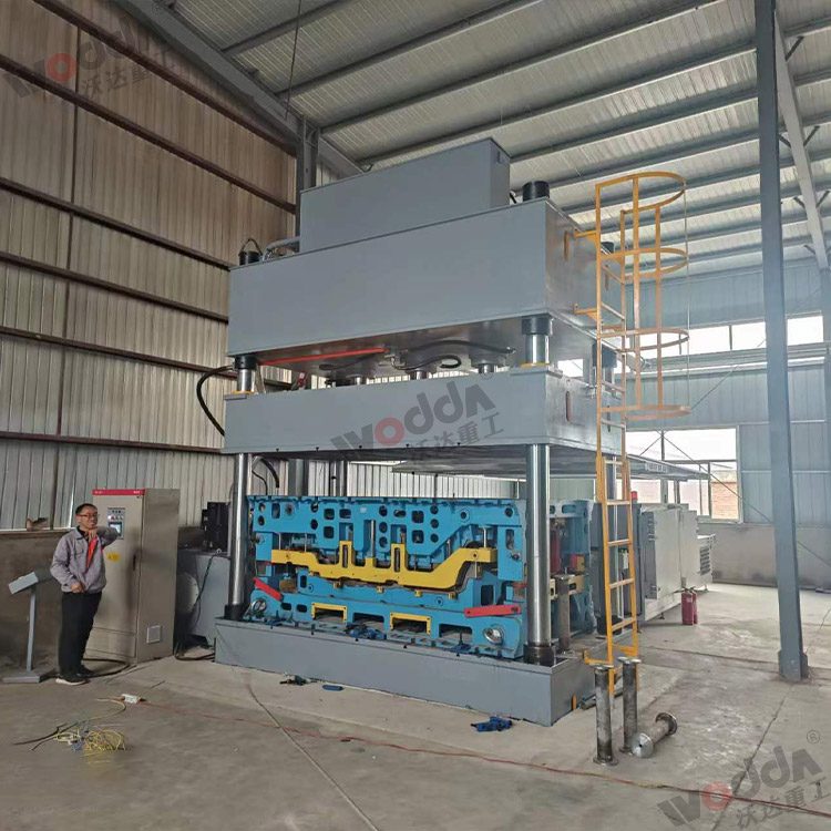 315噸汽車内飾件液壓機（圖2）