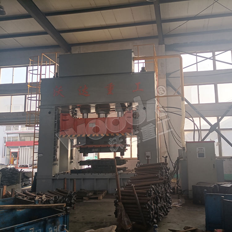 1000噸汽車配件成型液壓機 1000噸汽車配件成型液壓機