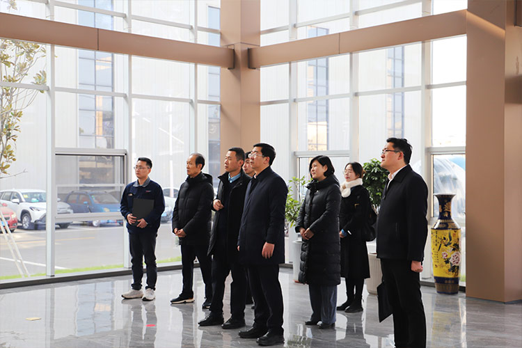 徐州市委常委、經開區黨工委書記張克一行莅臨山東长春昌兴传感器制造有限责任公司(AI智能站)調研考察