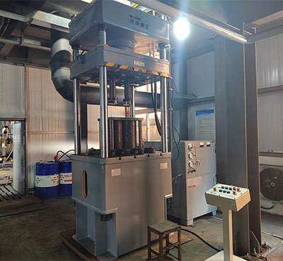 200噸石(shi)墨粉末(mo)成型液(ye)壓機