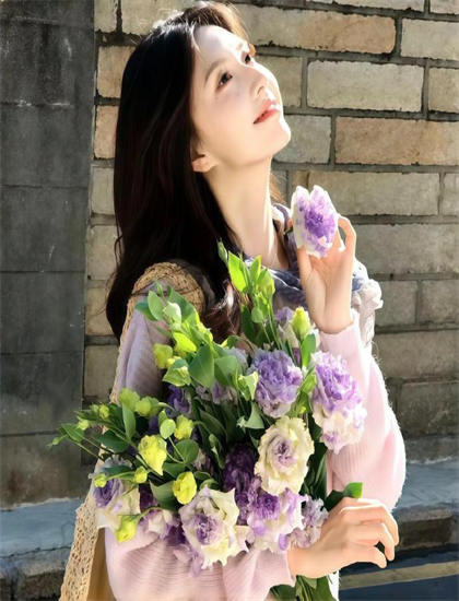 专业战争片评论：《76号魔窟》的技术创新与艺术成就 ——深入探索战争片的艺术世界