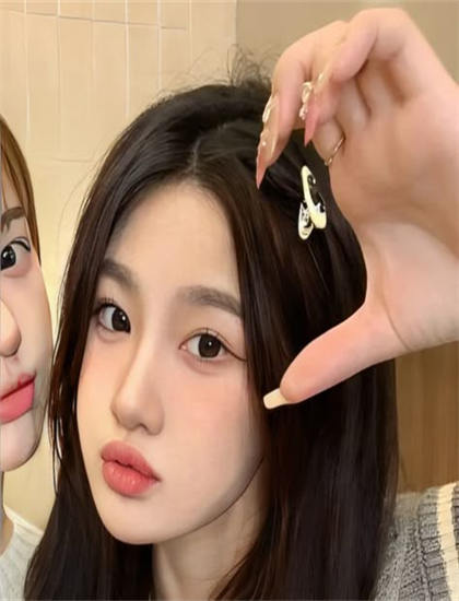 完整版：《女朋友&女朋友》完整剧情易懂分析：角色关系与情感线索详细拆解